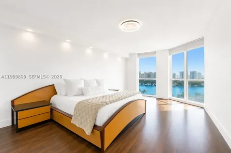 3598 Yacht Club Drive Aventura FL 33180