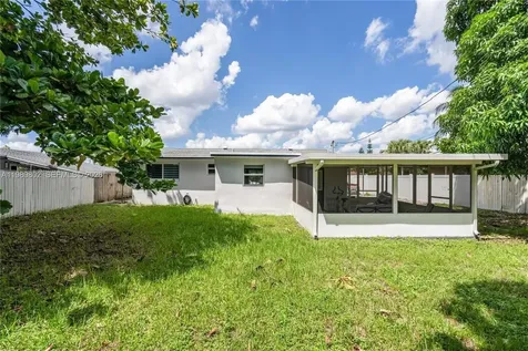 2051 Arcadia Drive Miramar FL 33023