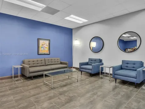 3375 N Country Club Drive Aventura FL 33180