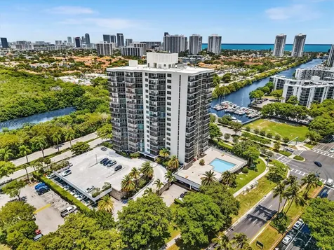 3375 N Country Club Drive Aventura FL 33180