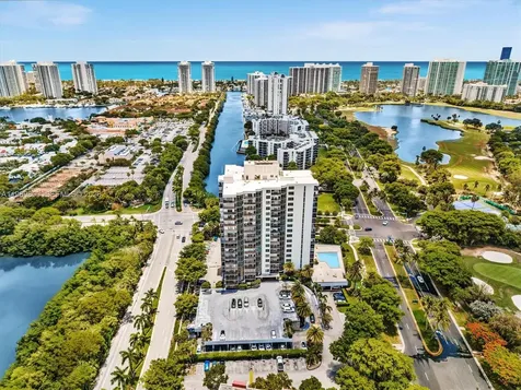 3375 N Country Club Drive Aventura FL 33180