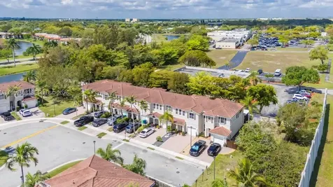 102 Riverwalk Circle Sunrise FL 33326