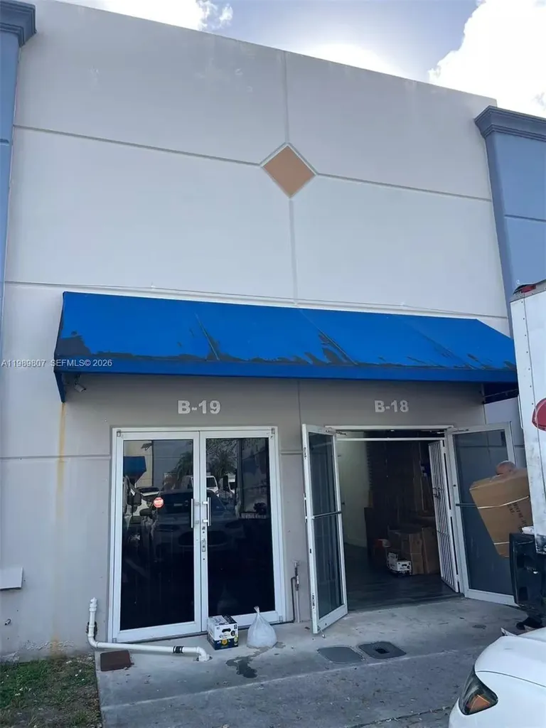 4960 NW 165th Street Miami Gardens FL 33014