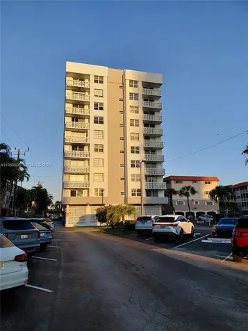 3113 S Ocean Drive Hallandale Beach FL 33009