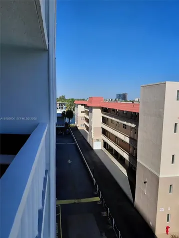 3113 S Ocean Drive Hallandale Beach FL 33009