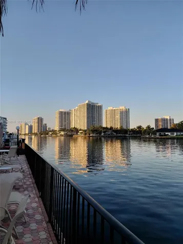 3113 S Ocean Drive Hallandale Beach FL 33009