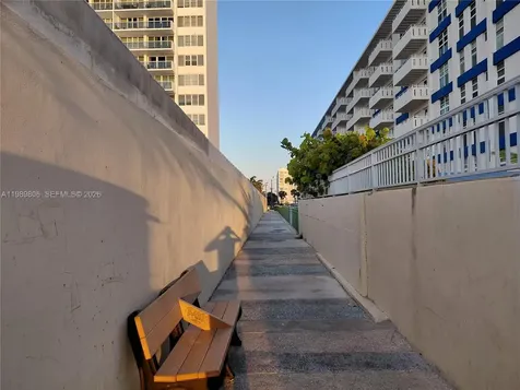 3113 S Ocean Drive Hallandale Beach FL 33009