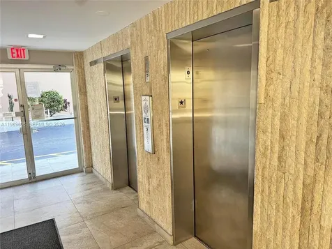 3113 S Ocean Drive Hallandale Beach FL 33009