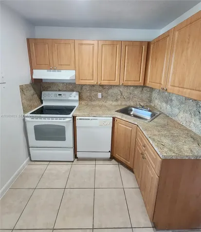 10900 SW 196th Street Cutler Bay FL 33157