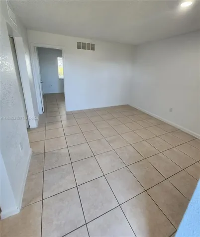 10900 SW 196th Street Cutler Bay FL 33157