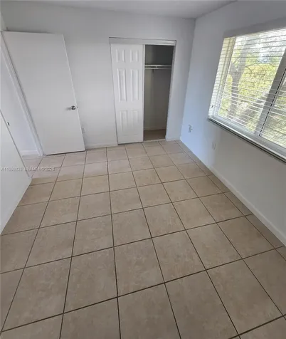10900 SW 196th Street Cutler Bay FL 33157