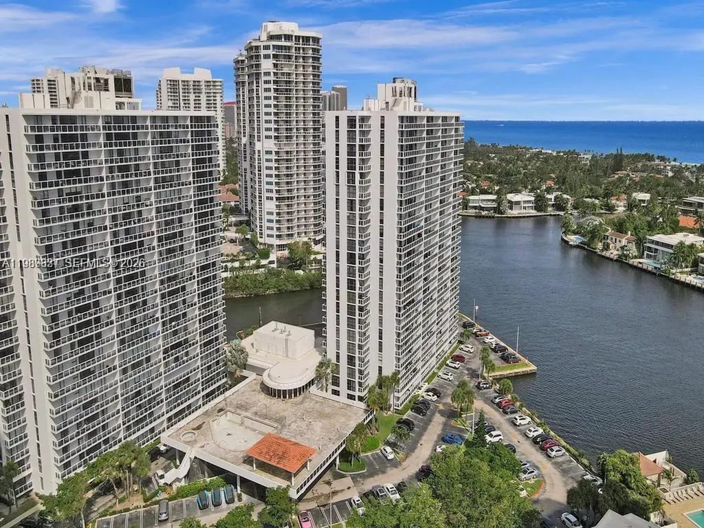 20515 E Country Club Drive Aventura FL 33180