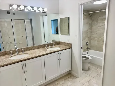 20515 E Country Club Drive Aventura FL 33180