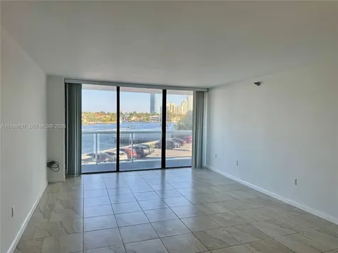 20515 E Country Club Drive Aventura FL 33180