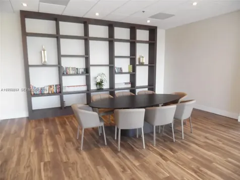20515 E Country Club Drive Aventura FL 33180