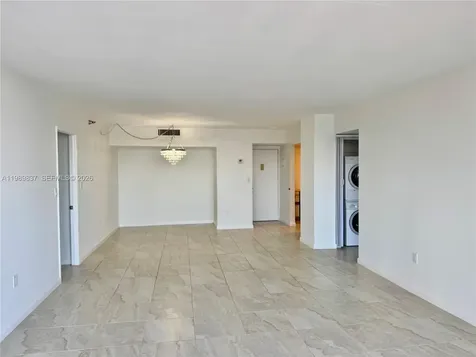 20515 E Country Club Drive Aventura FL 33180