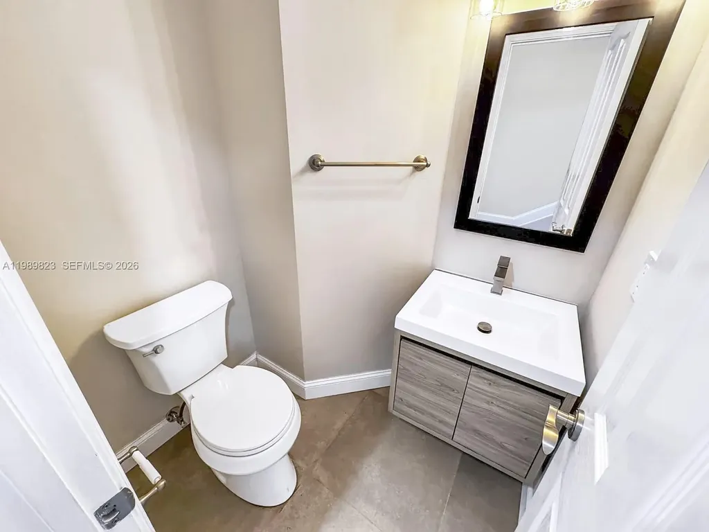 700 SE 14th Street Fort Lauderdale FL 33316
