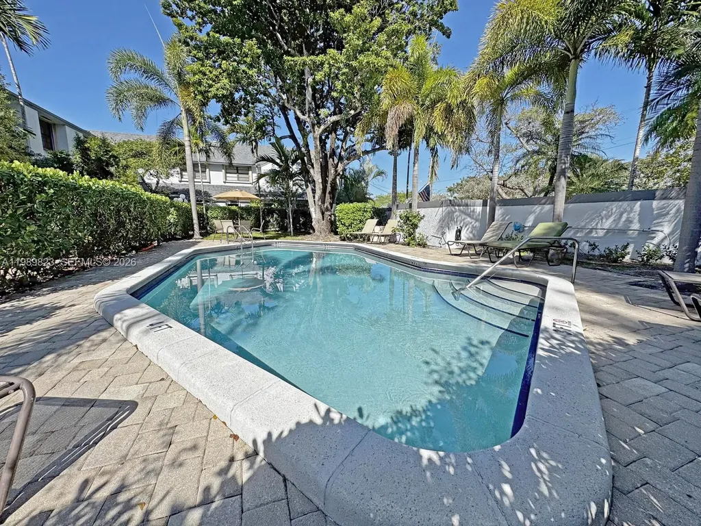 700 SE 14th Street Fort Lauderdale FL 33316