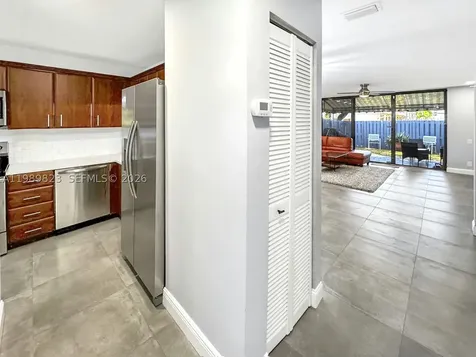 700 SE 14th Street Fort Lauderdale FL 33316