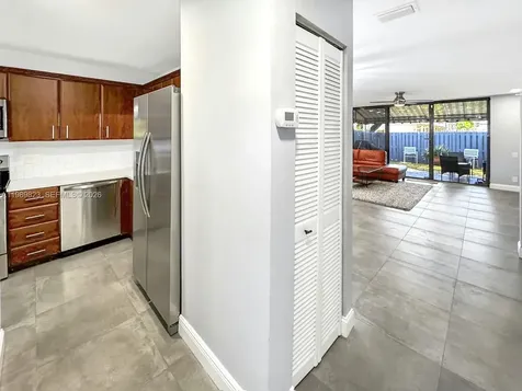 700 SE 14th Street Fort Lauderdale FL 33316
