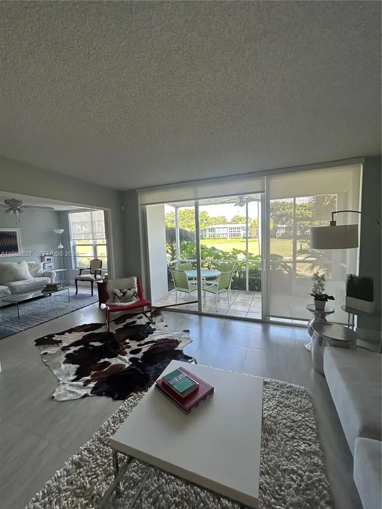 4017 N Cypress Drive Pompano Beach FL 33069