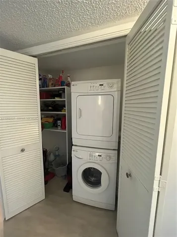 4017 N Cypress Drive Pompano Beach FL 33069