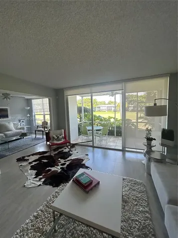 4017 N Cypress Drive Pompano Beach FL 33069