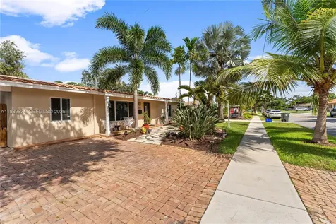 1111 SW 5th Street Boca Raton FL 33486