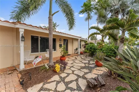 1111 SW 5th Street Boca Raton FL 33486