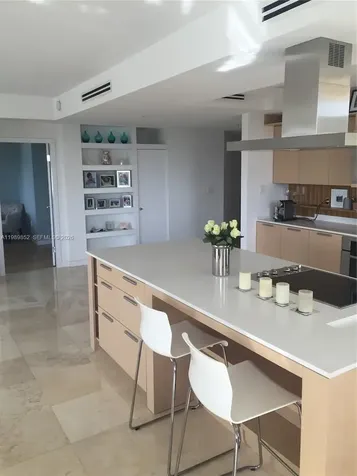 1 Century Lane Miami Beach FL 33139
