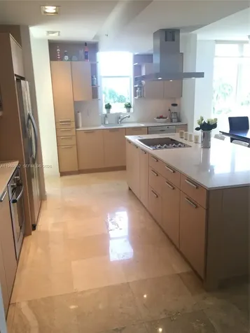 1 Century Lane Miami Beach FL 33139