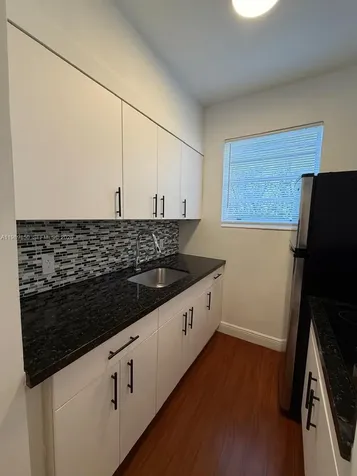 1525 Meridian Avenue Miami Beach FL 33139