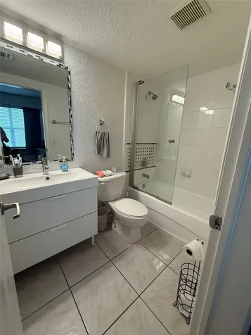 7326 Collins Avenue Miami Beach FL 33141