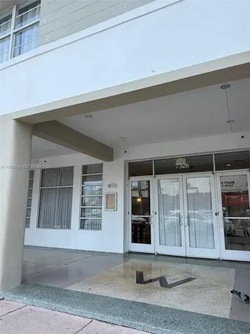 7326 Collins Avenue Miami Beach FL 33141