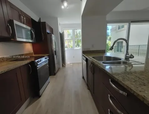 20000 E Country Club Drive Aventura FL 33180