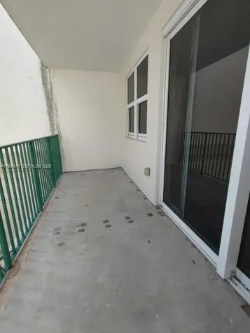 20000 E Country Club Drive Aventura FL 33180