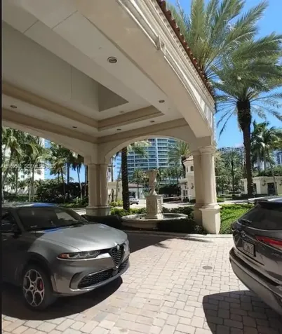 20000 E Country Club Drive Aventura FL 33180
