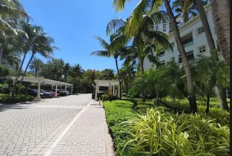 20000 E Country Club Drive Aventura FL 33180
