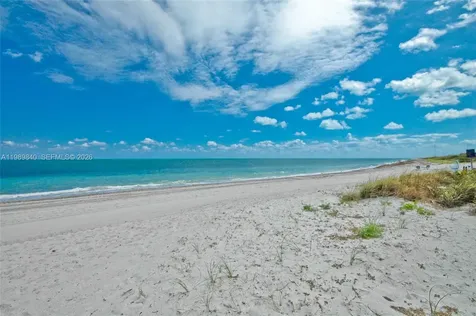 1121 Crandon Boulevard Key Biscayne FL 33149