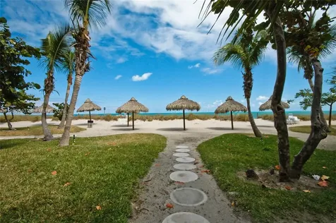 1121 Crandon Boulevard Key Biscayne FL 33149