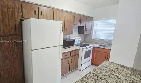 141 NE 10th Avenue Hallandale Beach FL 33009