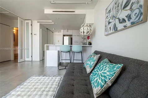 1035 West Avenue Miami Beach FL 33139