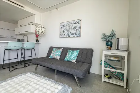 1035 West Avenue Miami Beach FL 33139