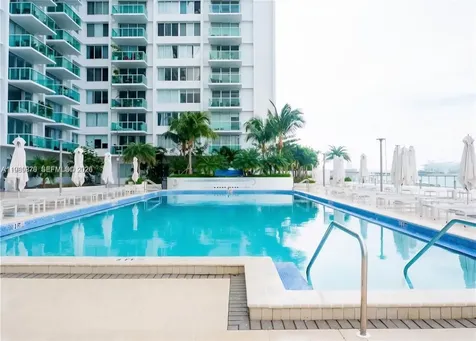1035 West Avenue Miami Beach FL 33139