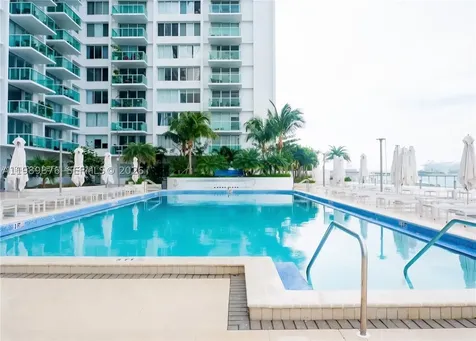 1035 West Avenue Miami Beach FL 33139