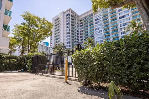 1035 West Avenue Miami Beach FL 33139
