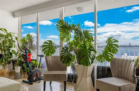 7601 E Treasure Drive North Bay Village FL 33141