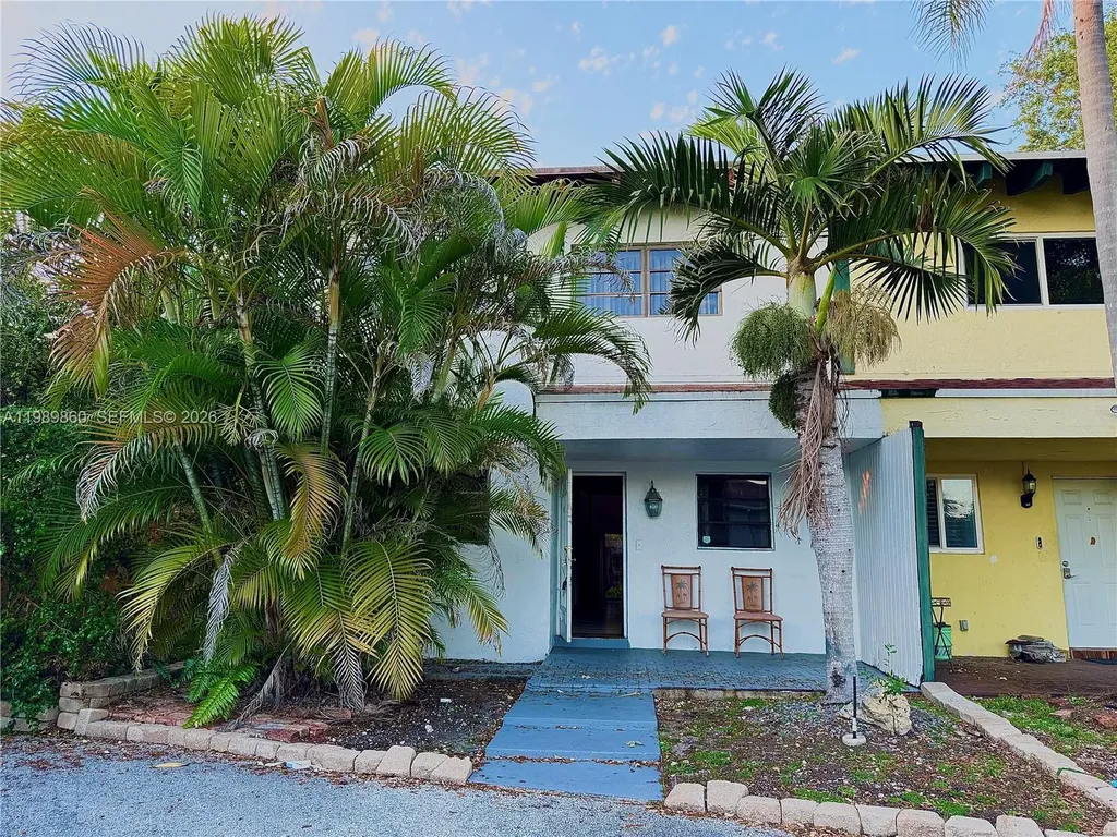 3911 Farragut Street Hollywood FL 33021