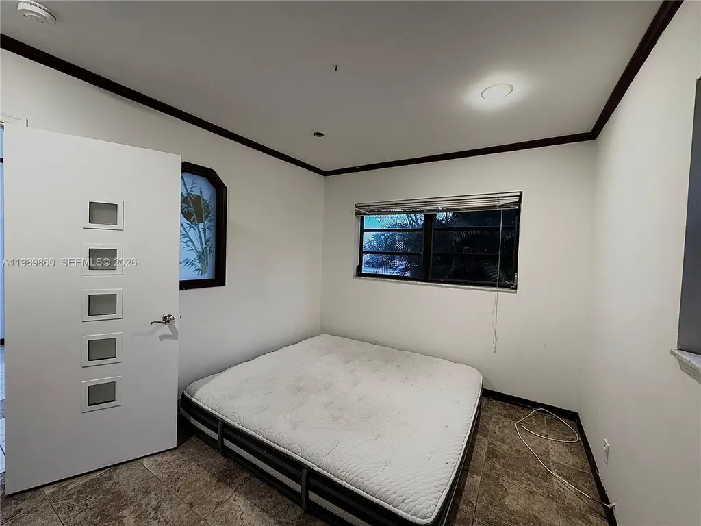 3911 Farragut Street Hollywood FL 33021