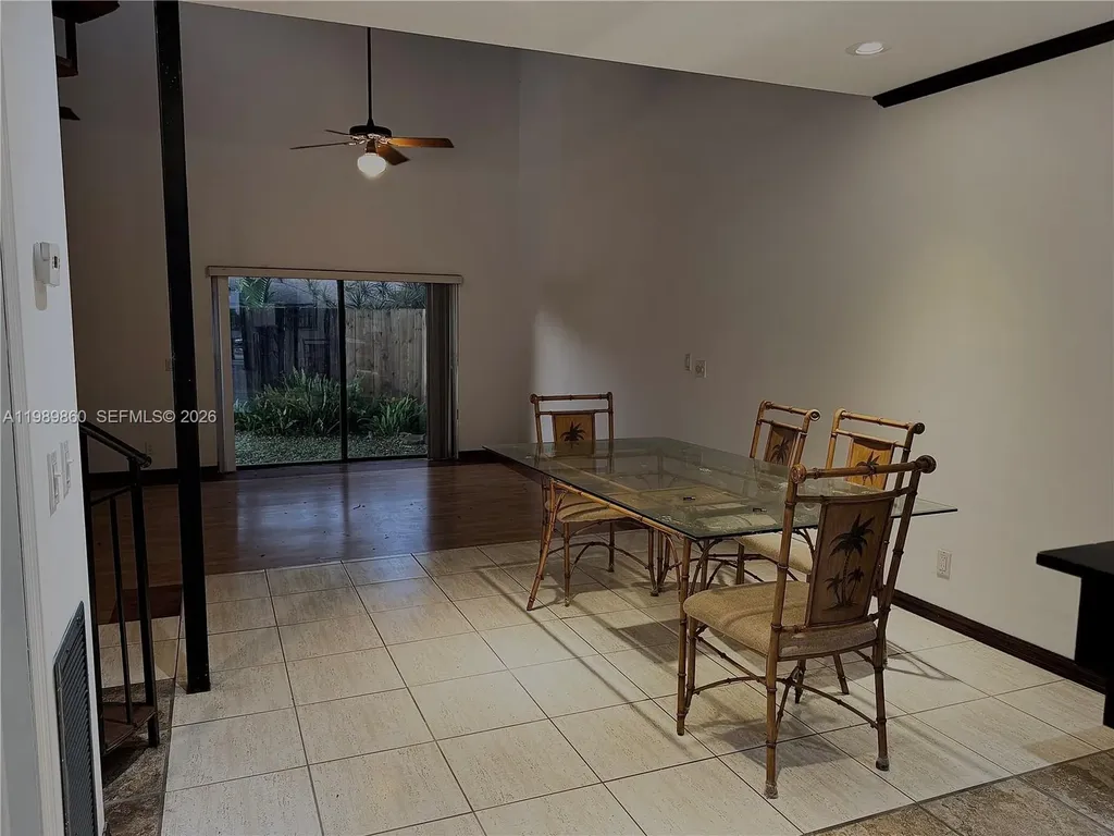 3911 Farragut Street Hollywood FL 33021